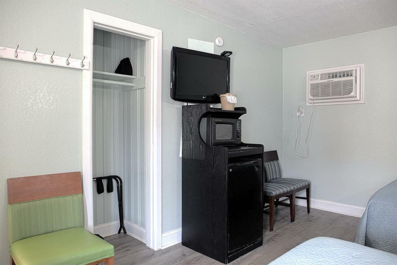 Colonial Inn Nags Head Eksteriør bilde